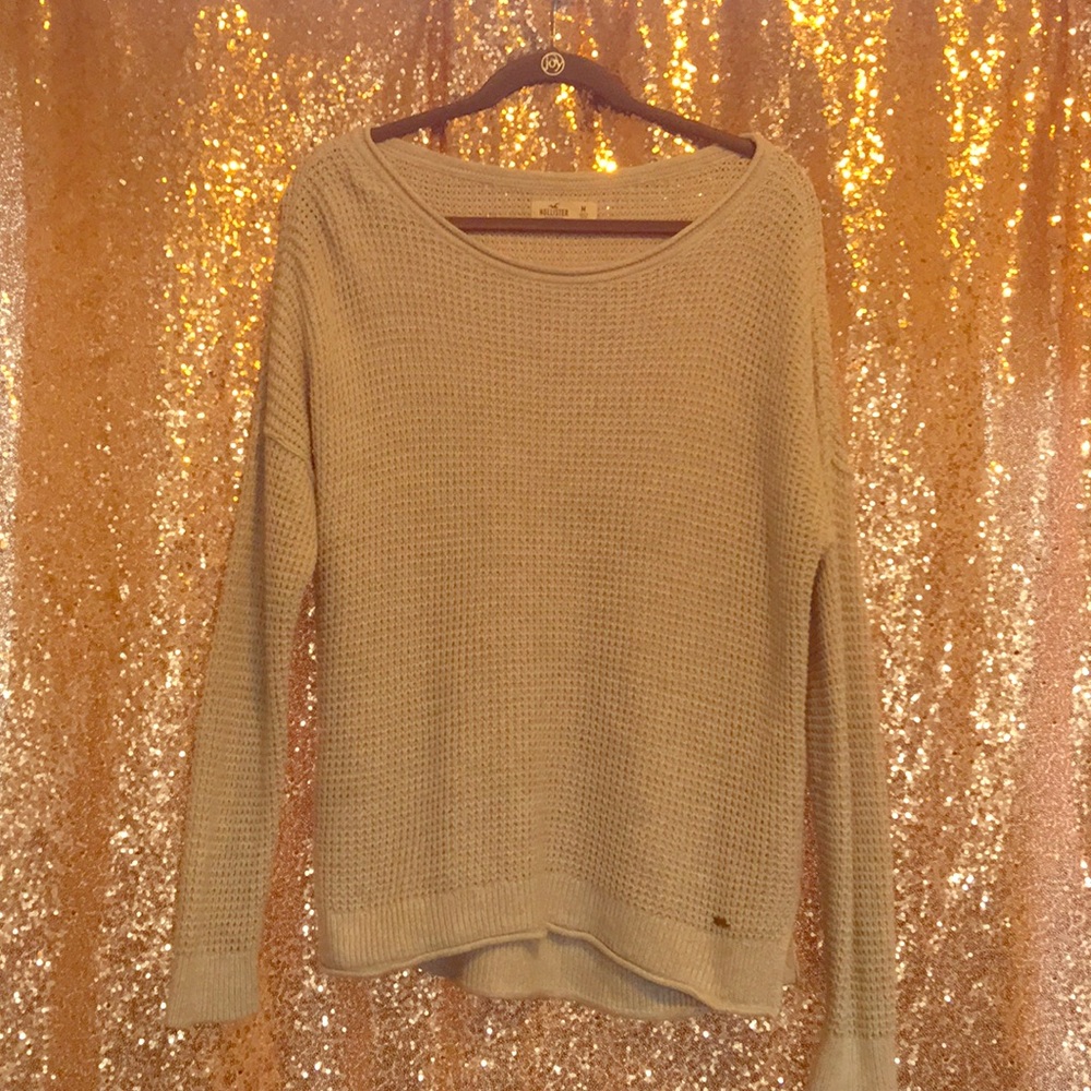 Hollister sweater
